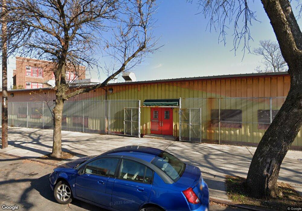 514 Soundview Ave, Bronx, NY 10473 - photo 1