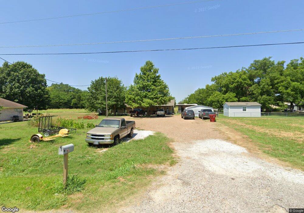 1715 Liberty St, Bonham, TX 75418 - photo 1