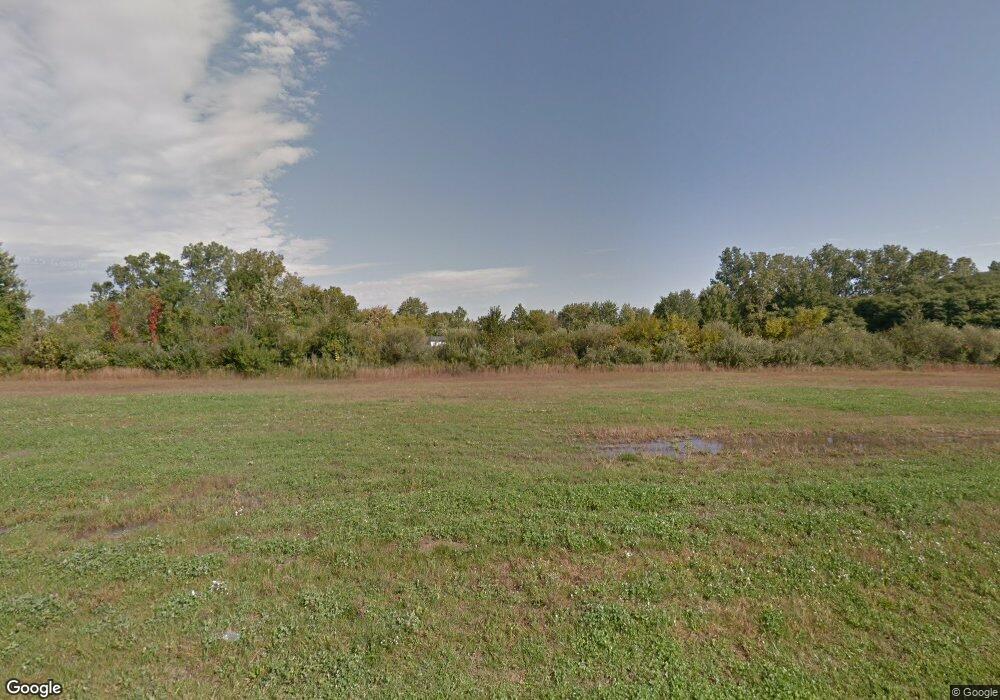 308 Natures Way, Carleton, MI 48117 - photo 1