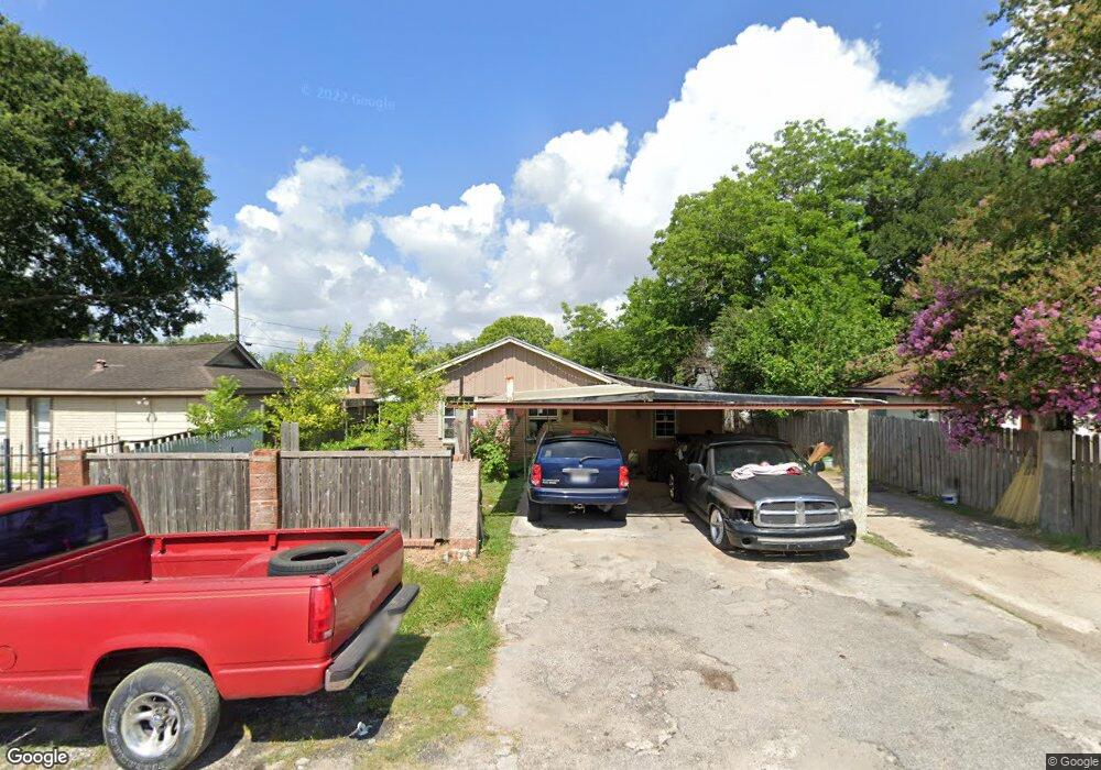7019 Venus St, Houston, TX 77088 - photo 1