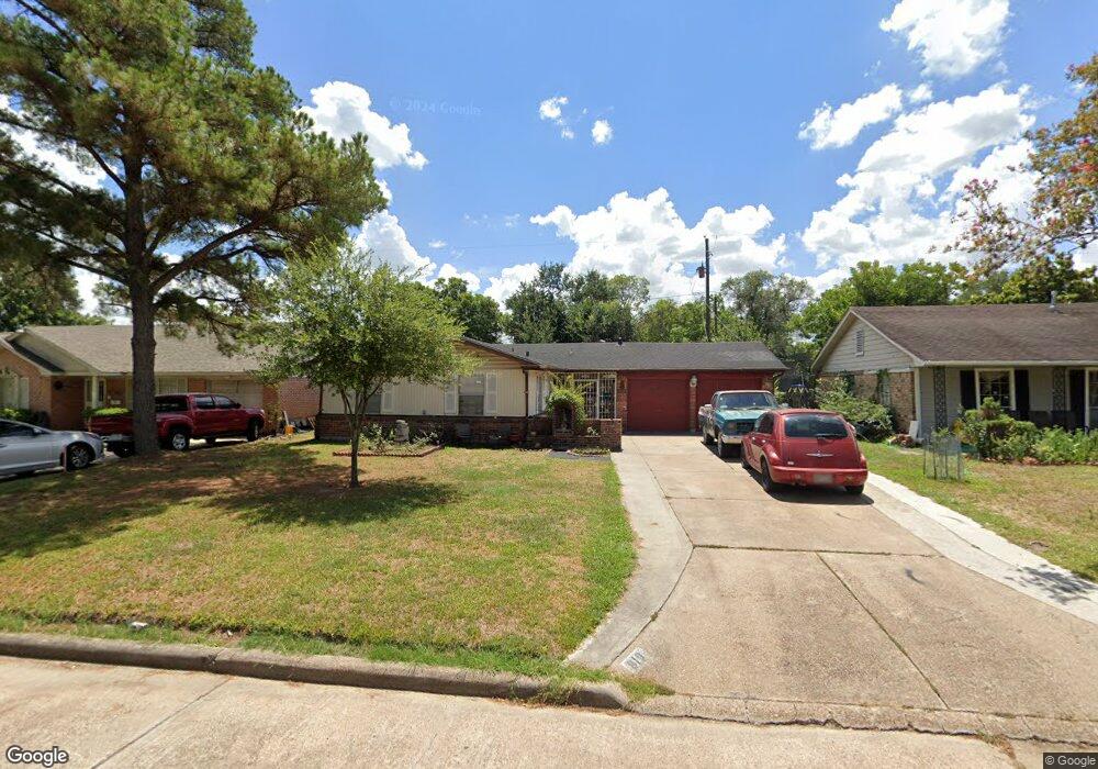 819 Lyngrove Dr, Houston, TX 77038 - photo 1