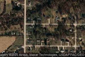 9500 Geneva Dr, Windham, OH 44288