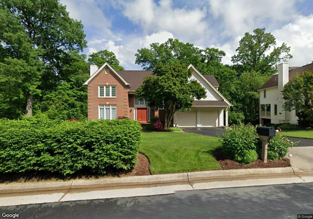 8923 Cross Chase Cir, Lorton, VA 22079 - photo 1