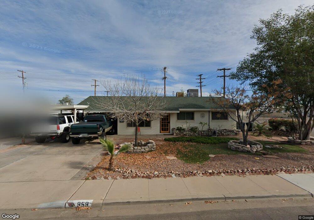 959 S Sirrine, Mesa, AZ 85210 - photo 1