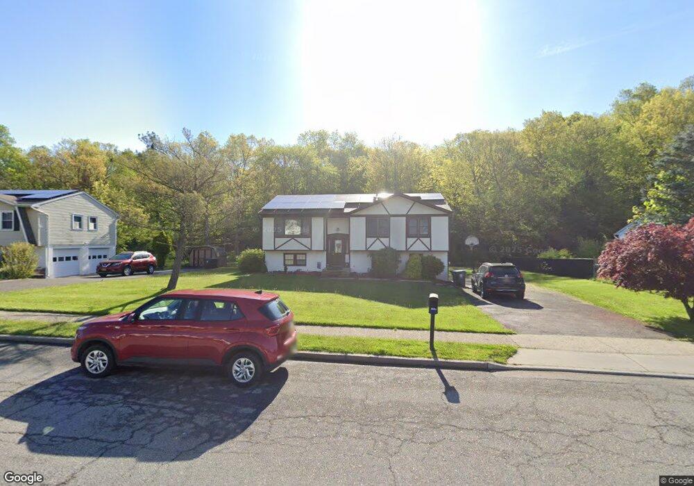 28 Capital Dr, Washingtonville, NY 10992 - photo 1