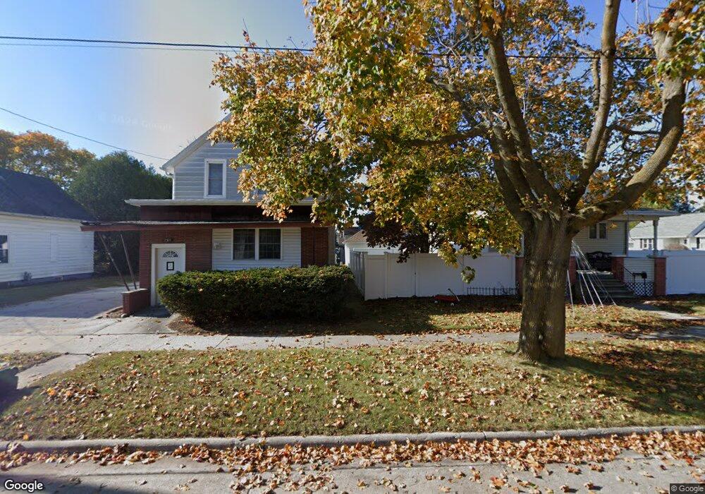 2314 Washington St, Two Rivers, WI 54241 - photo 1