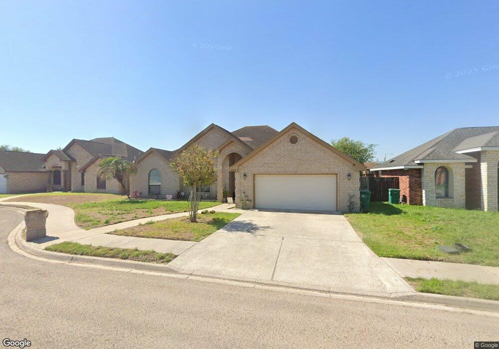 912 E Dorothy Cir, Pharr, TX 78577 - photo 1
