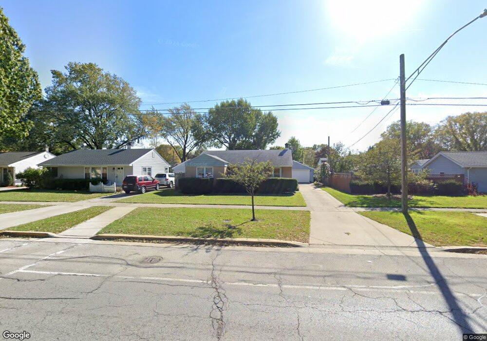 901 E Algonquin Rd, Des Plaines, IL 60016 - photo 1