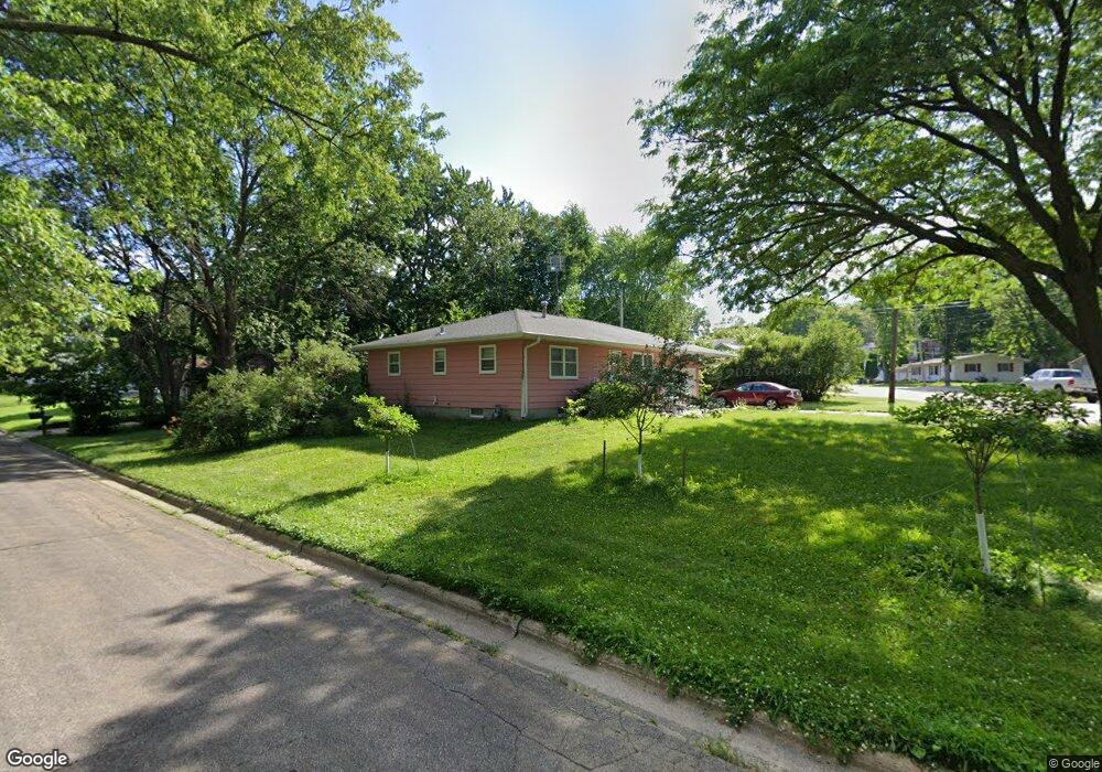 2001 Wedgewood Rd, Albert Lea, MN 56007 - photo 1