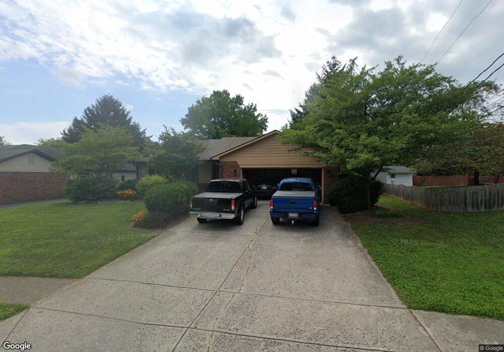 230 Center St, Whiteland, IN 46184 - photo 1