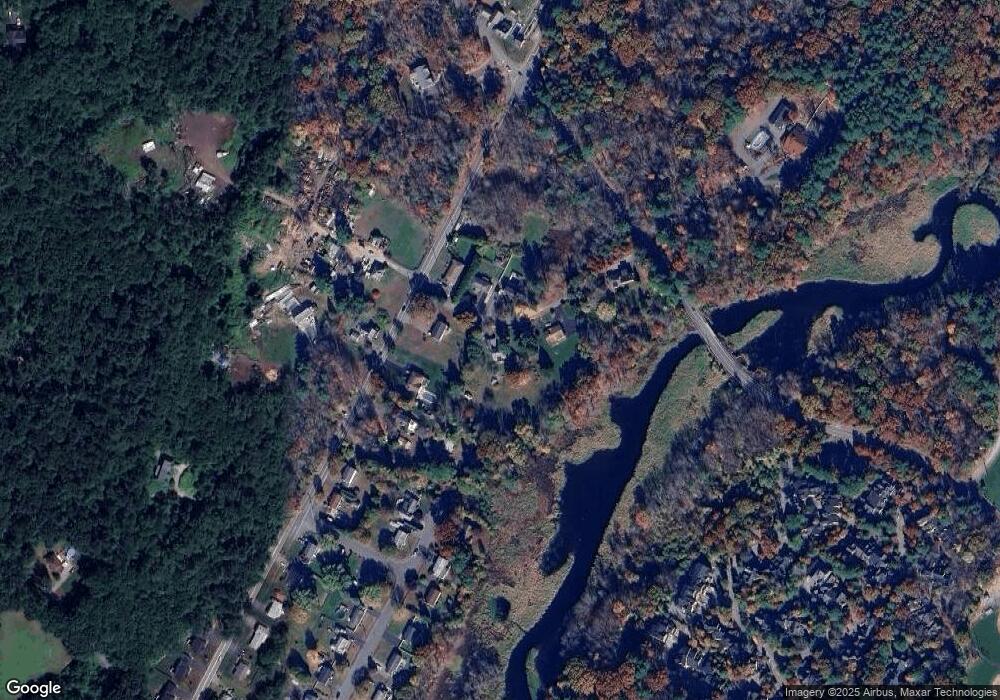 276 River Rd, Hudson, MA 01749 - photo 1