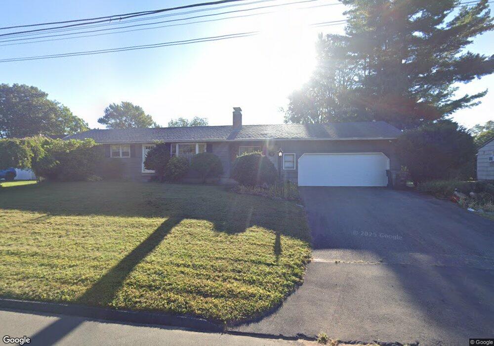 12 Roberts Rd, Enfield, CT 06082 - photo 1