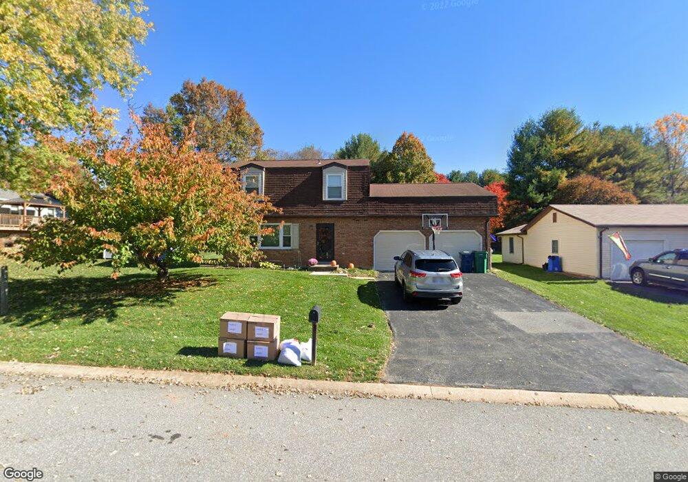 7103 Bridoon Ave, Sykesville, MD 21784 - photo 1