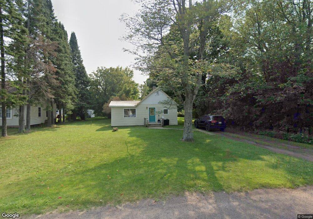 416 Minnesota Ave, Ontonagon, MI 49953 - photo 1