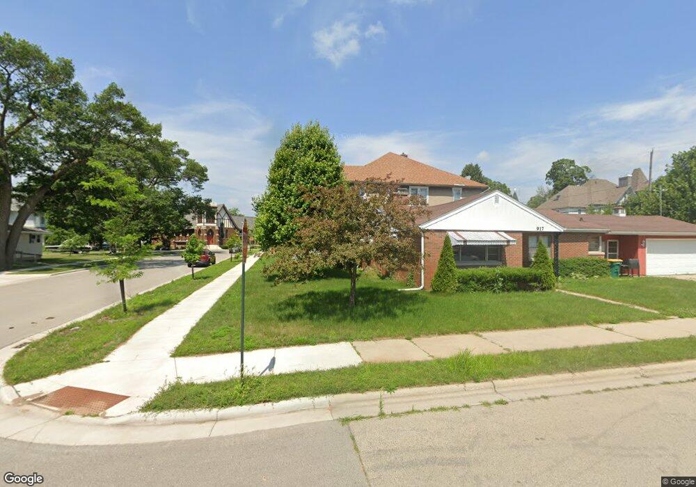 1382 Merryman St, Marinette, WI 54143 - photo 1