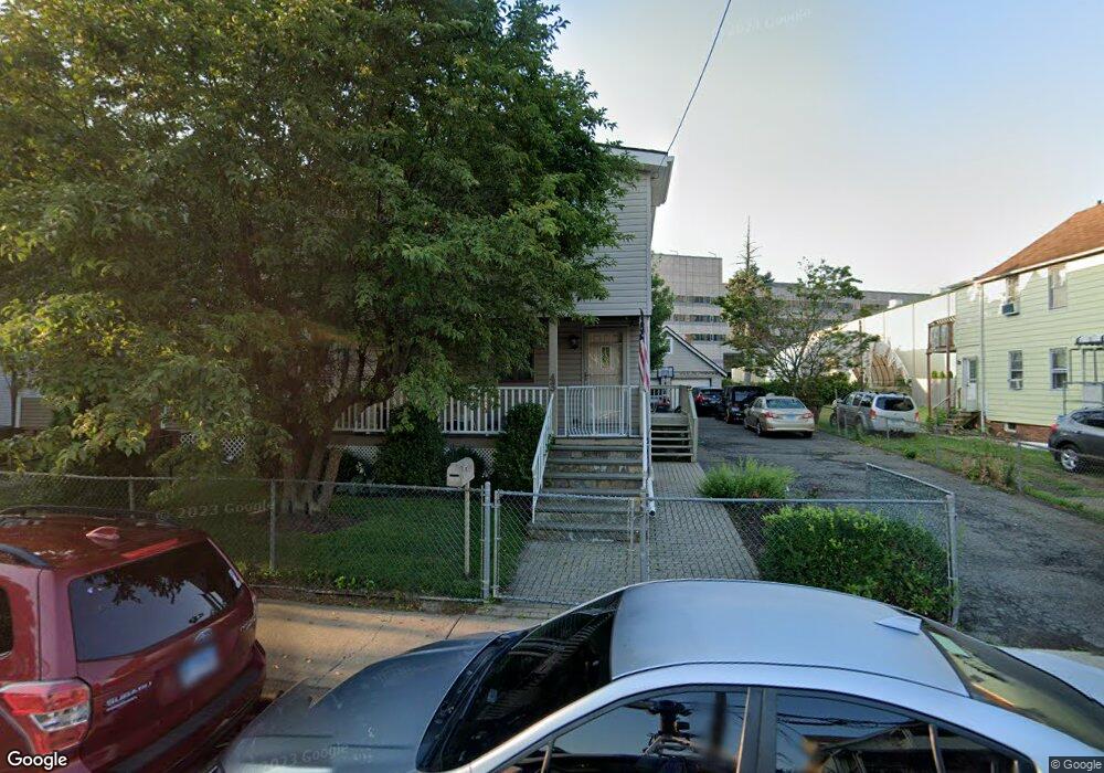 43 Harbor St unit 505, Stamford, CT 06902 - photo 1