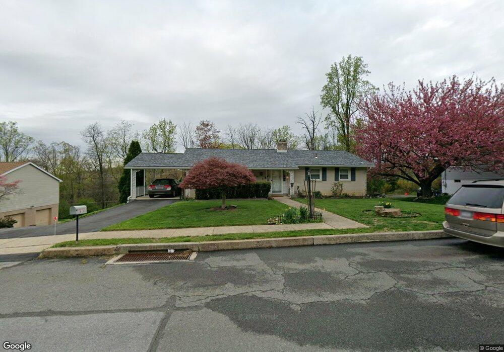 2019 Reservoir Rd, Reading, PA 19604 - photo 1
