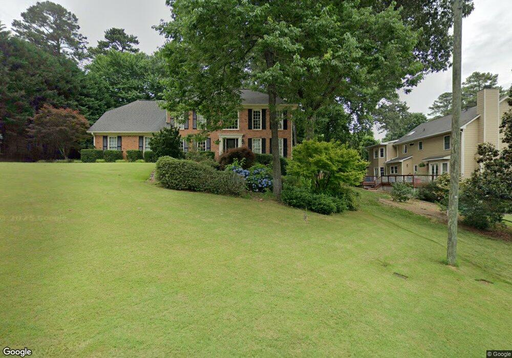 4027 Beech Tree Ct, Marietta, GA 30062 - photo 1