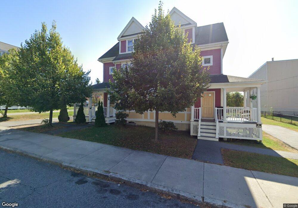 8 Hollis St, Worcester, MA 01610 - photo 1