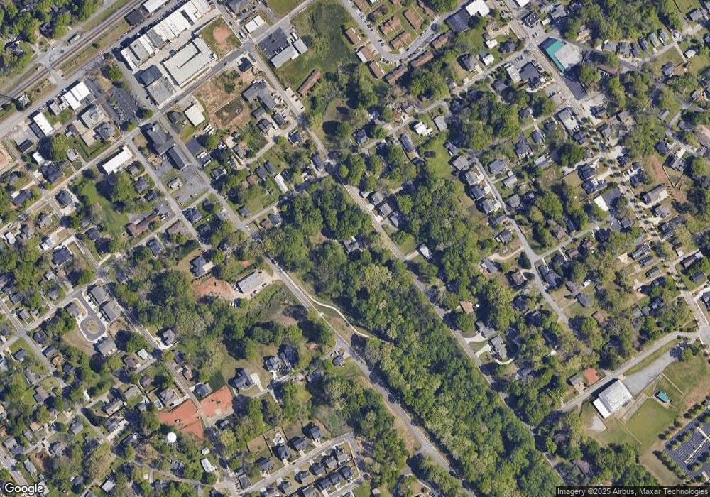 354 Edwards St, Buford, GA 30518 - photo 1