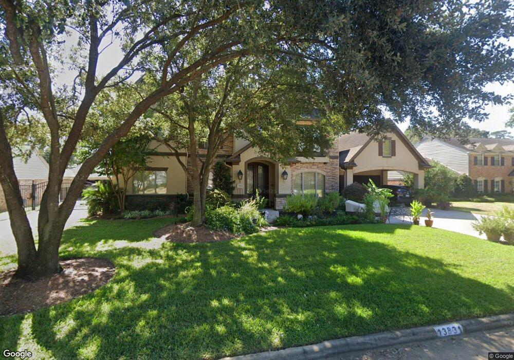 13831 Perthshire Rd, Houston, TX 77079 - photo 1
