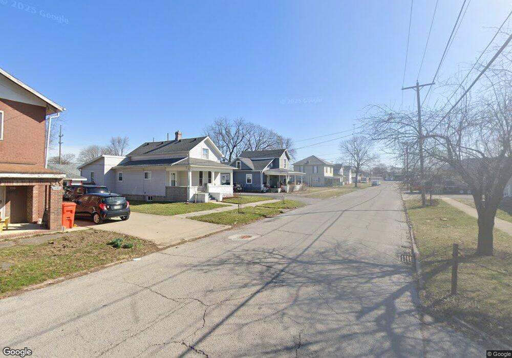 226 E Pine Ave, Findlay, OH 45840 - photo 1