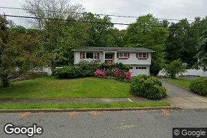 7 Glenwood Dr, Blauvelt, NY 10913