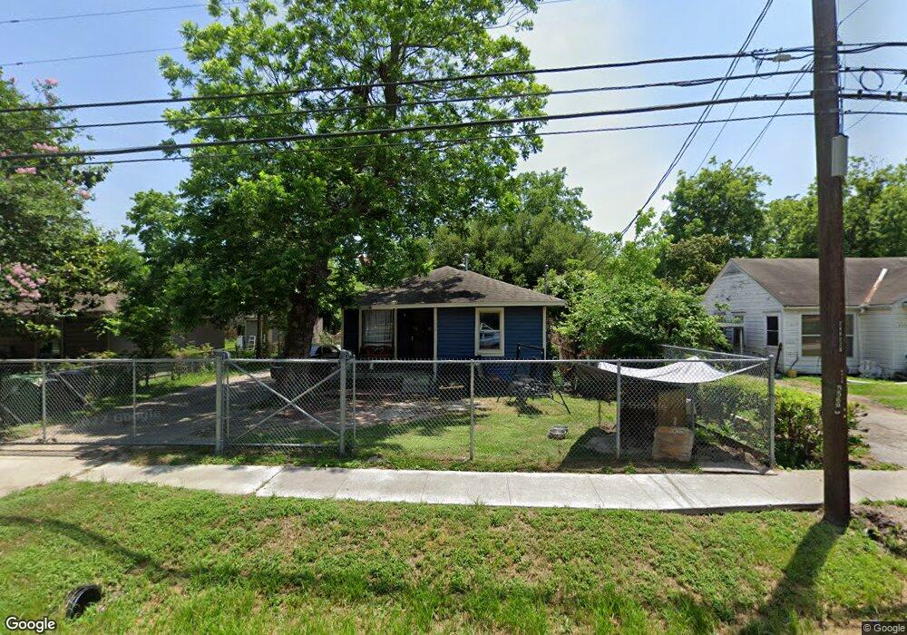 8924 Lomax St, Houston, TX 77093 - photo 1