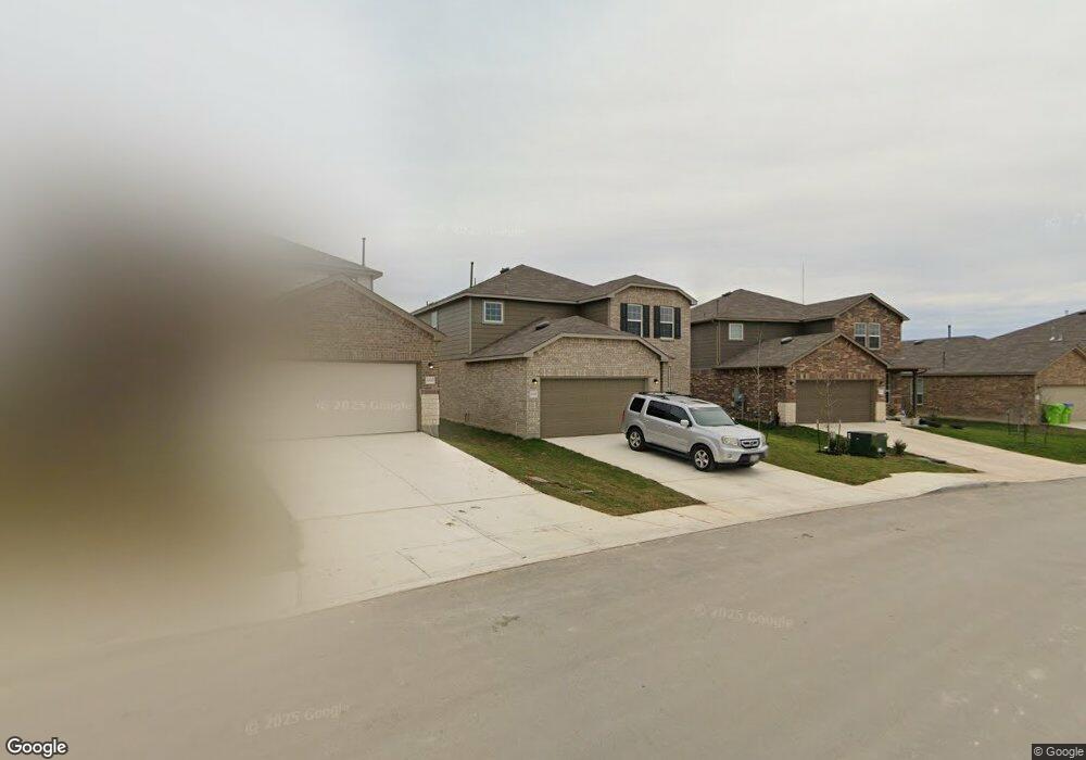 10106 Cowboy Ln, San Antonio, TX 78254 - photo 1