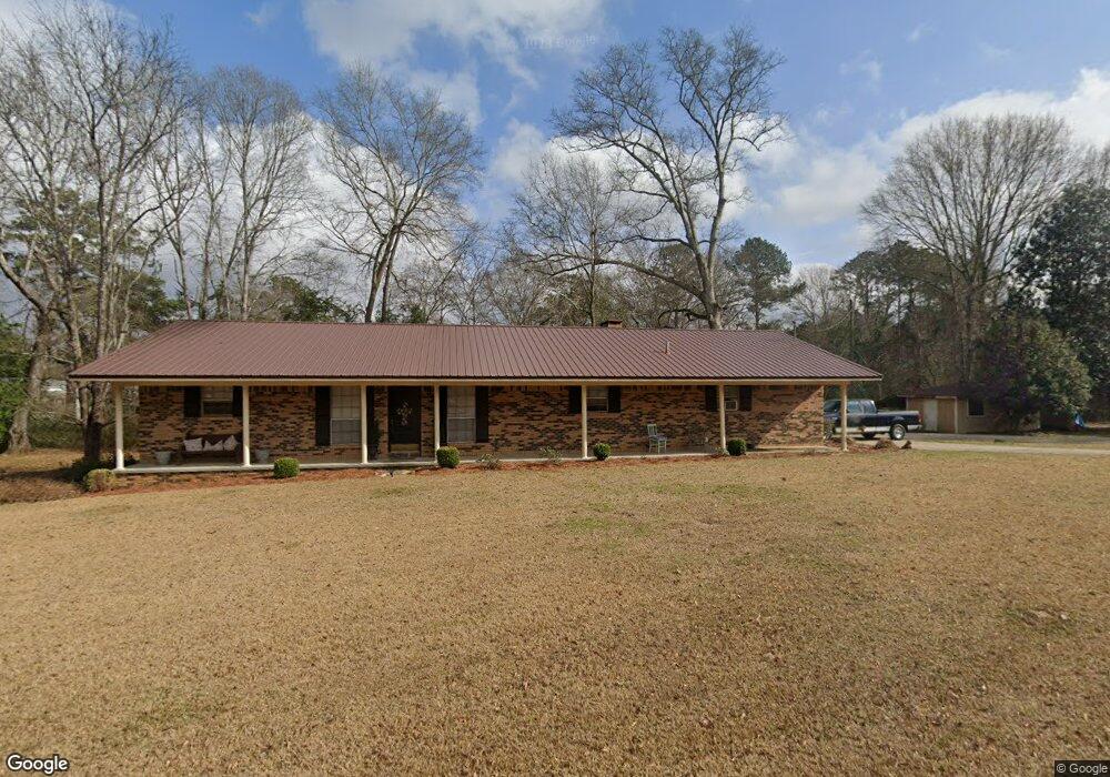 58 Calhoun Circle Dr, Laurel, MS 39443 - photo 1