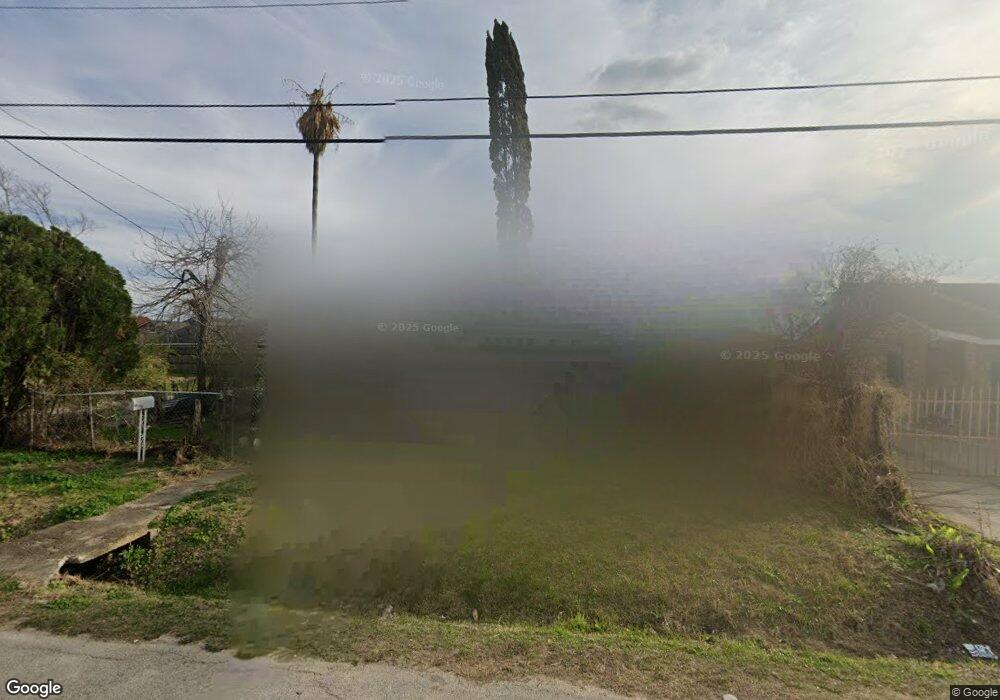 4307 Custer St, Houston, TX 77009 - photo 1