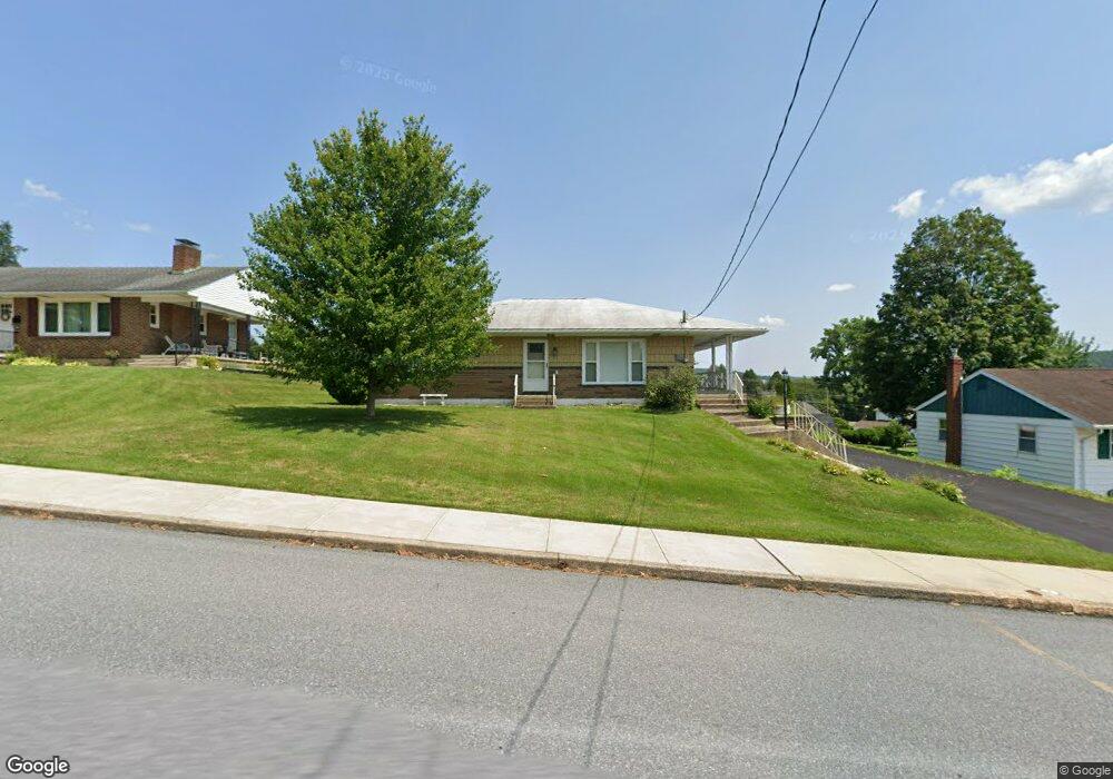 235 N 8th St, Lehighton, PA 18235 - photo 1