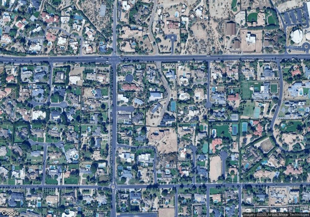 4402 N Los Vecinos Dr, Phoenix, AZ 85018 - photo 1