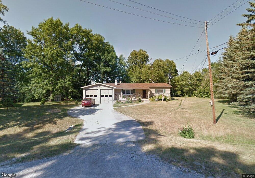 2127 Casaloma Ct, Flint, MI 48532 - photo 1