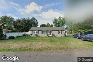 16 White Oak Rd, Springfield, MA 01128
