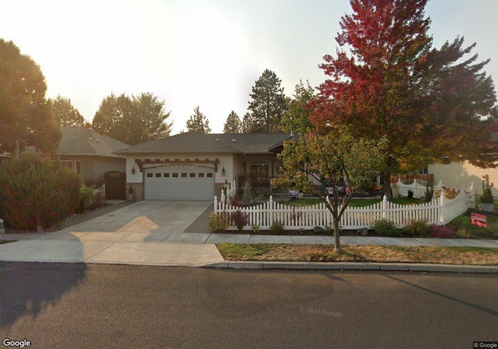 325 SE Soft Tail Loop, Bend, OR 97702 - photo 1