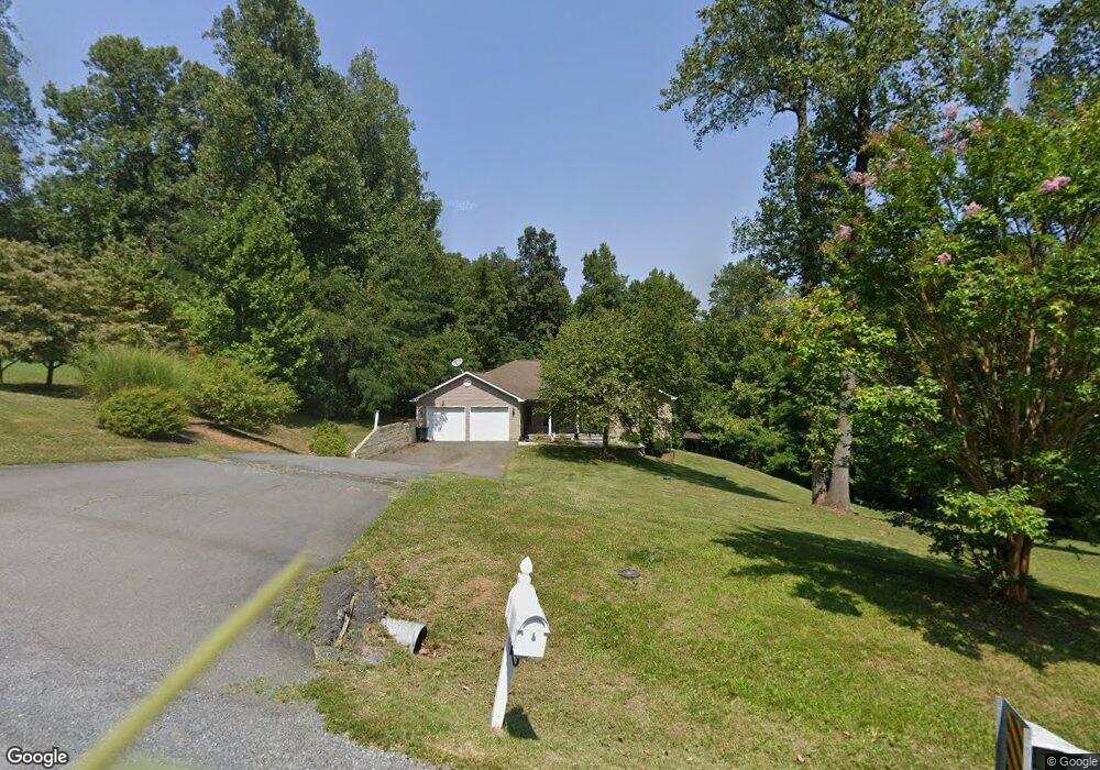 207 Freezeland Loop Rd, Linden, VA 22642 - photo 1