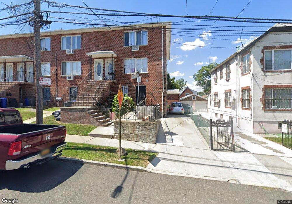 61-46 162nd St unit 2F, Fresh Meadows, NY 11365 - photo 1