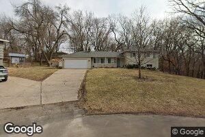 11301 Friar Ln, Hopkins, MN 55305