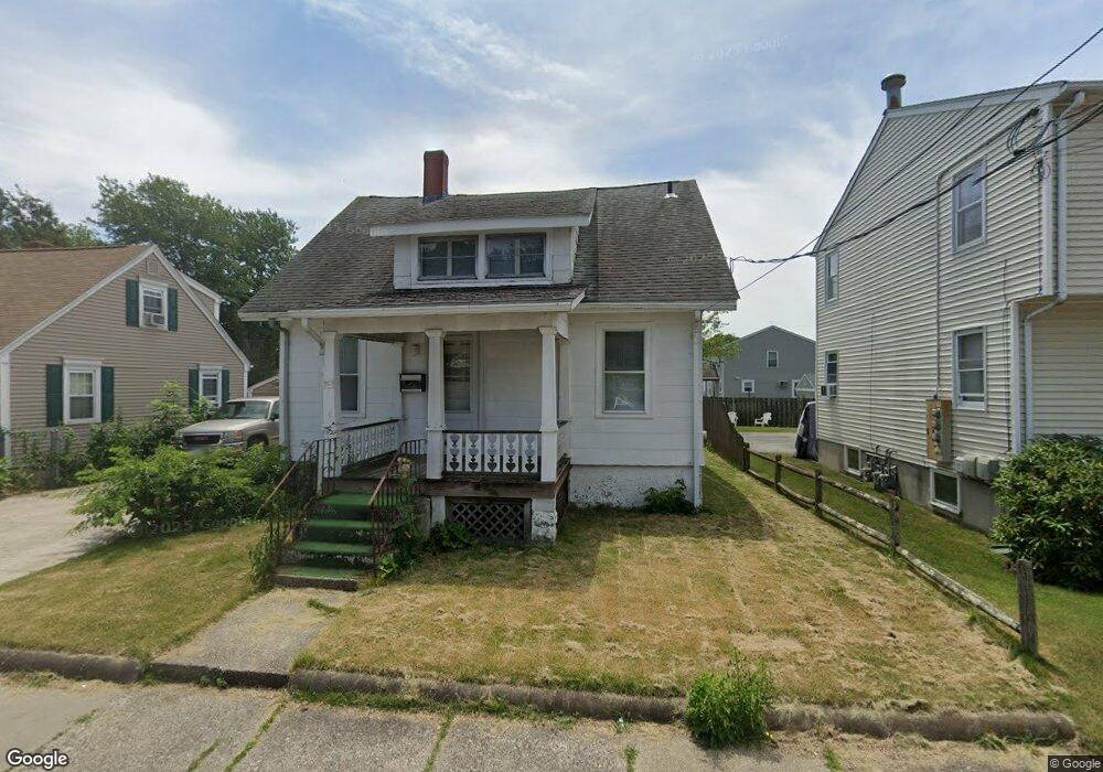 203 Saratoga Ave, Pawtucket, RI 02861 - photo 1