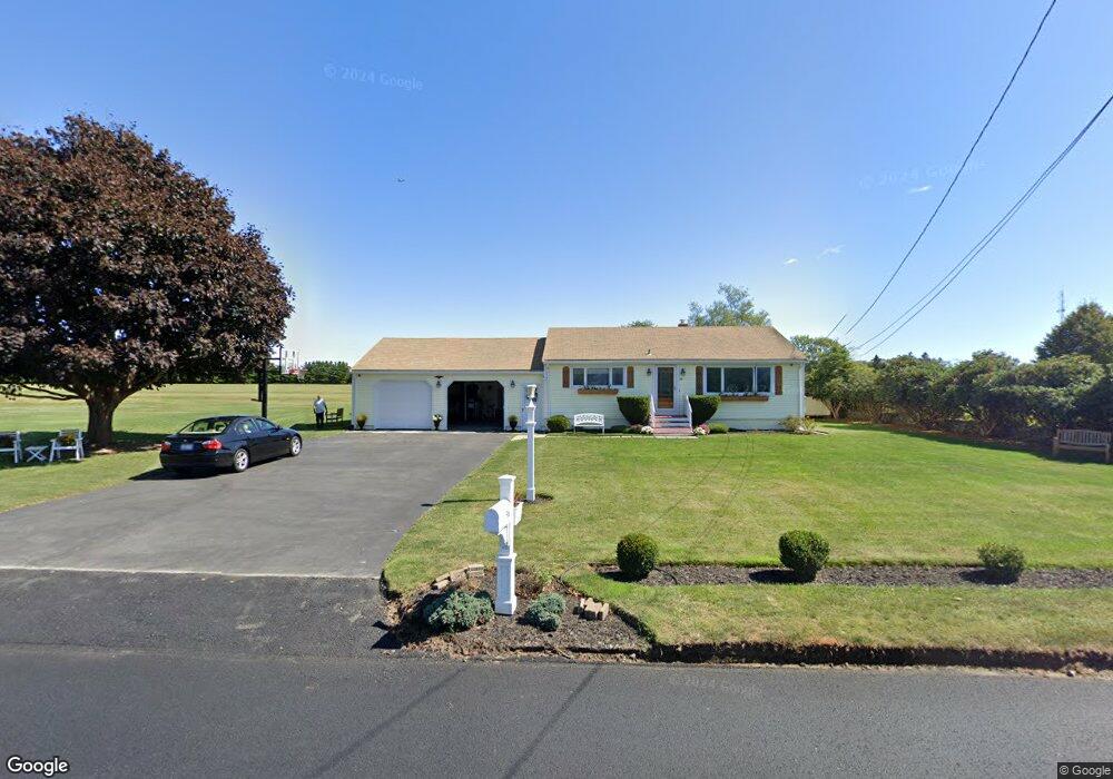 96 Turner Rd, Middletown, RI 02842 - photo 1