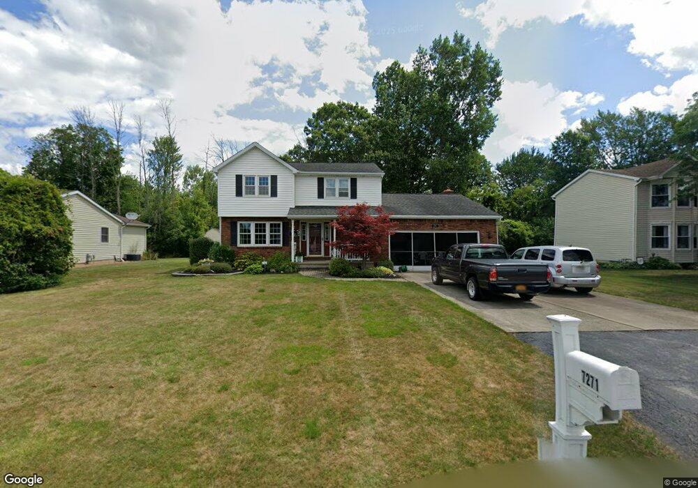 7271 Norman Rd, North Tonawanda, NY 14120 - photo 1