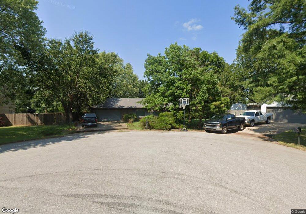 8301 S Hemlock Ave, Broken Arrow, OK 74011 - photo 1