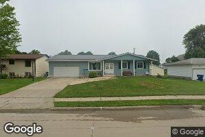 312 E Memorial Rd, Walcott, IA 52773