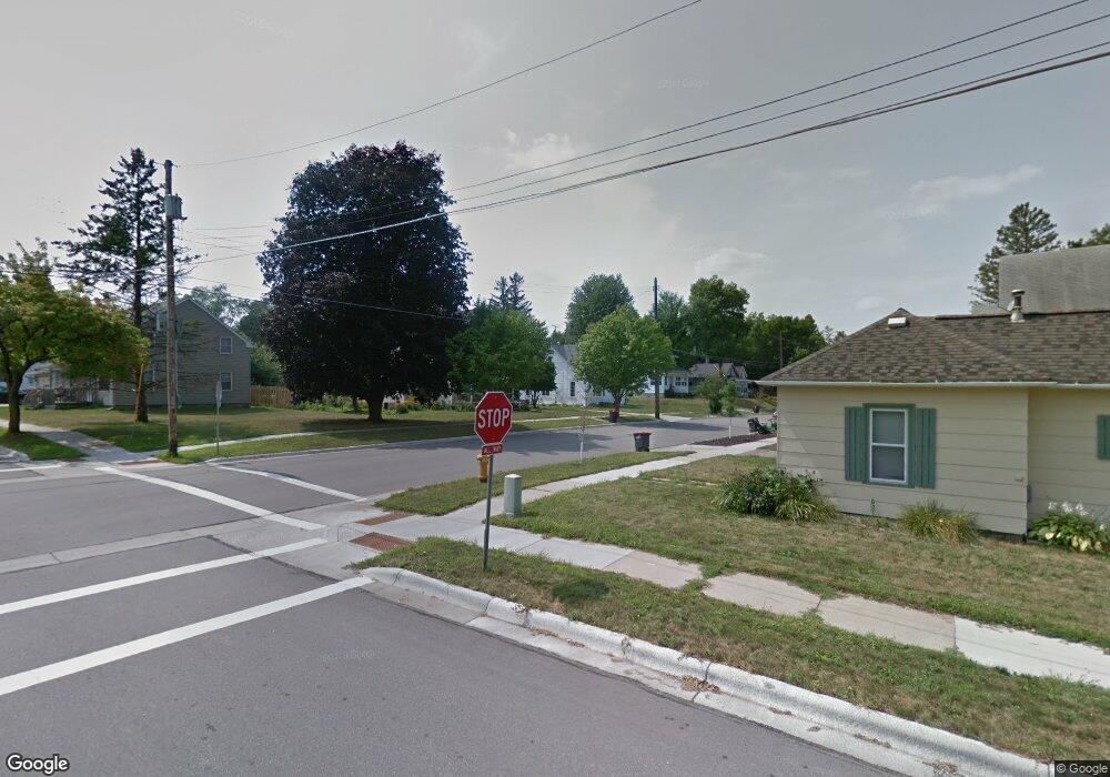 1418 S Park St, Red Wing, MN 55066 - photo 1