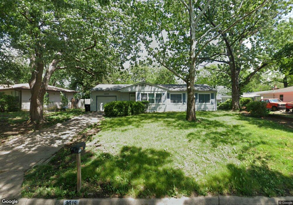 3618 SW Devon Ave, Topeka, KS 66611 - photo 1