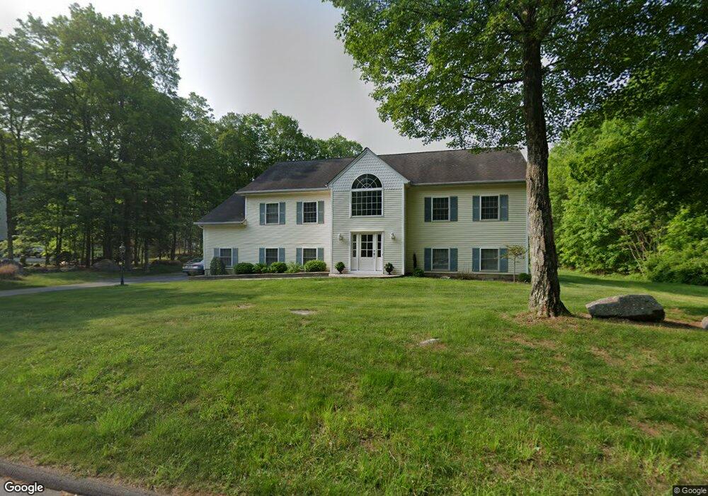 160 Oak Ridge Cir, Mahopac, NY 10541 - photo 1