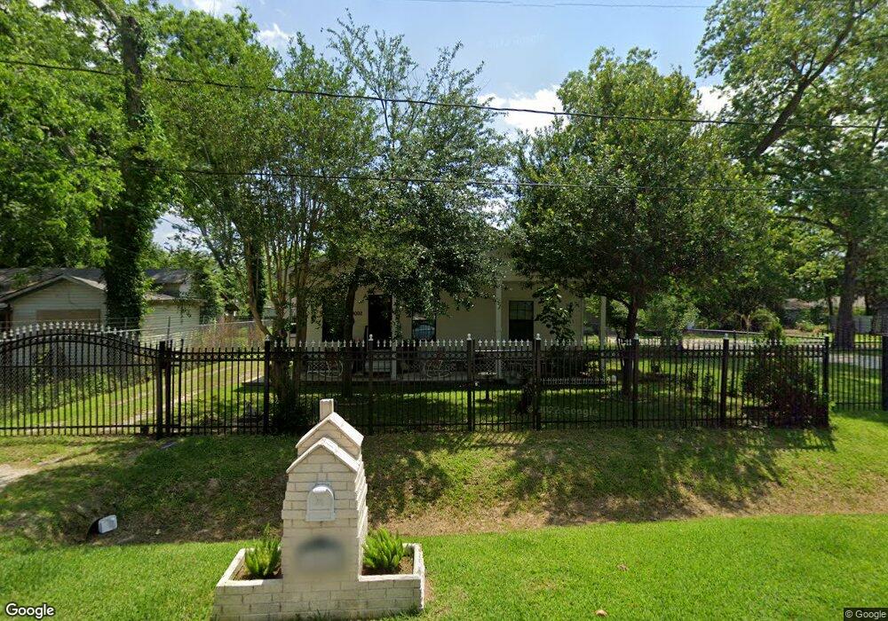 9002 Dandy St, Houston, TX 77016 - photo 1