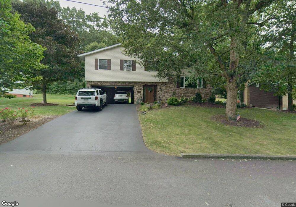 2422 Spruce St, Ashland, PA 17921 - photo 1