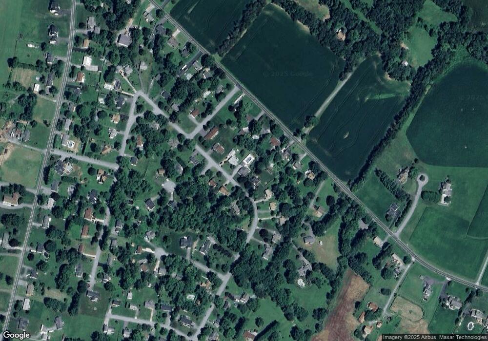 5707 Manor Dr, Woodbine, MD 21797 - photo 1